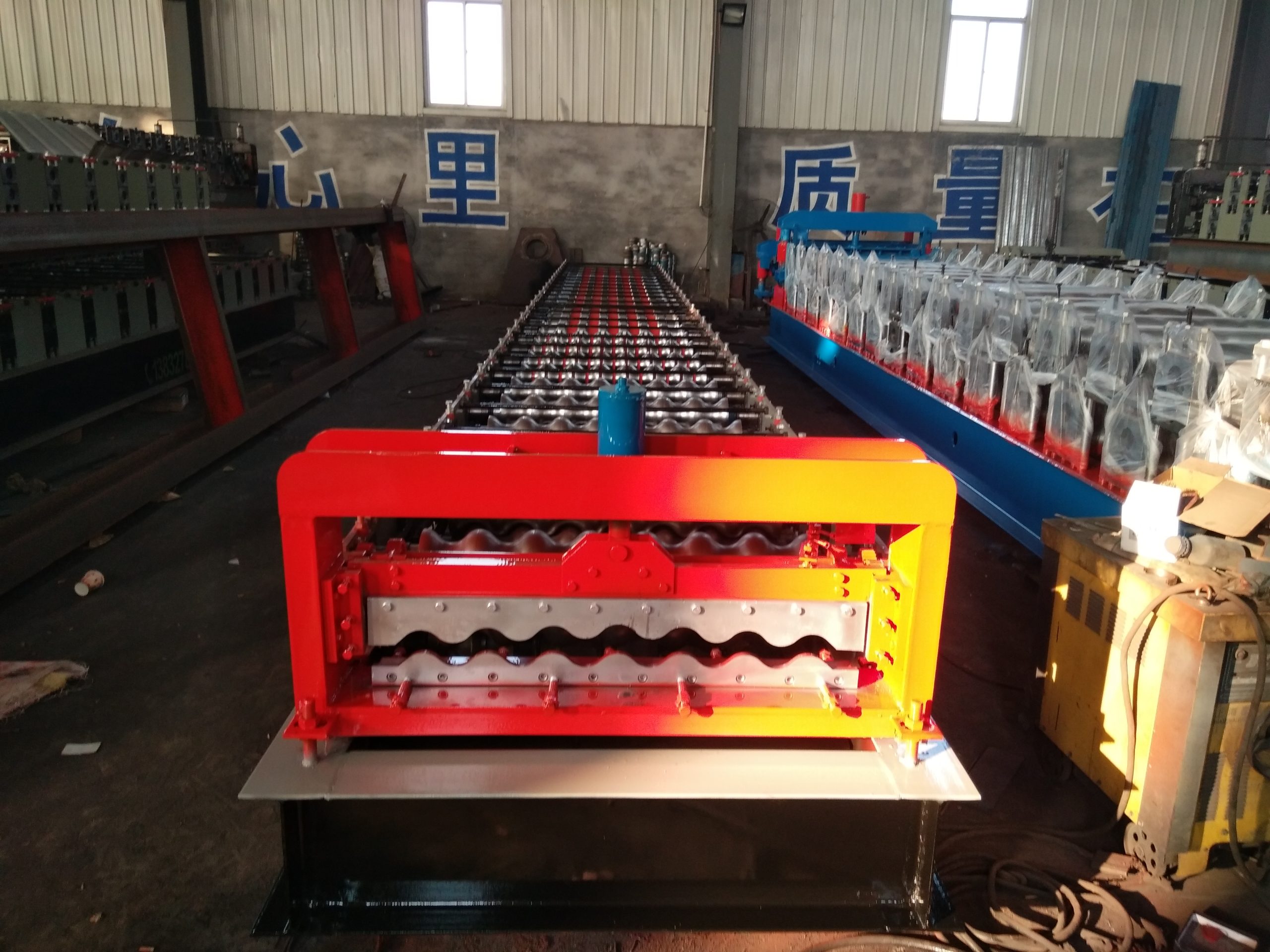 roll forming machine