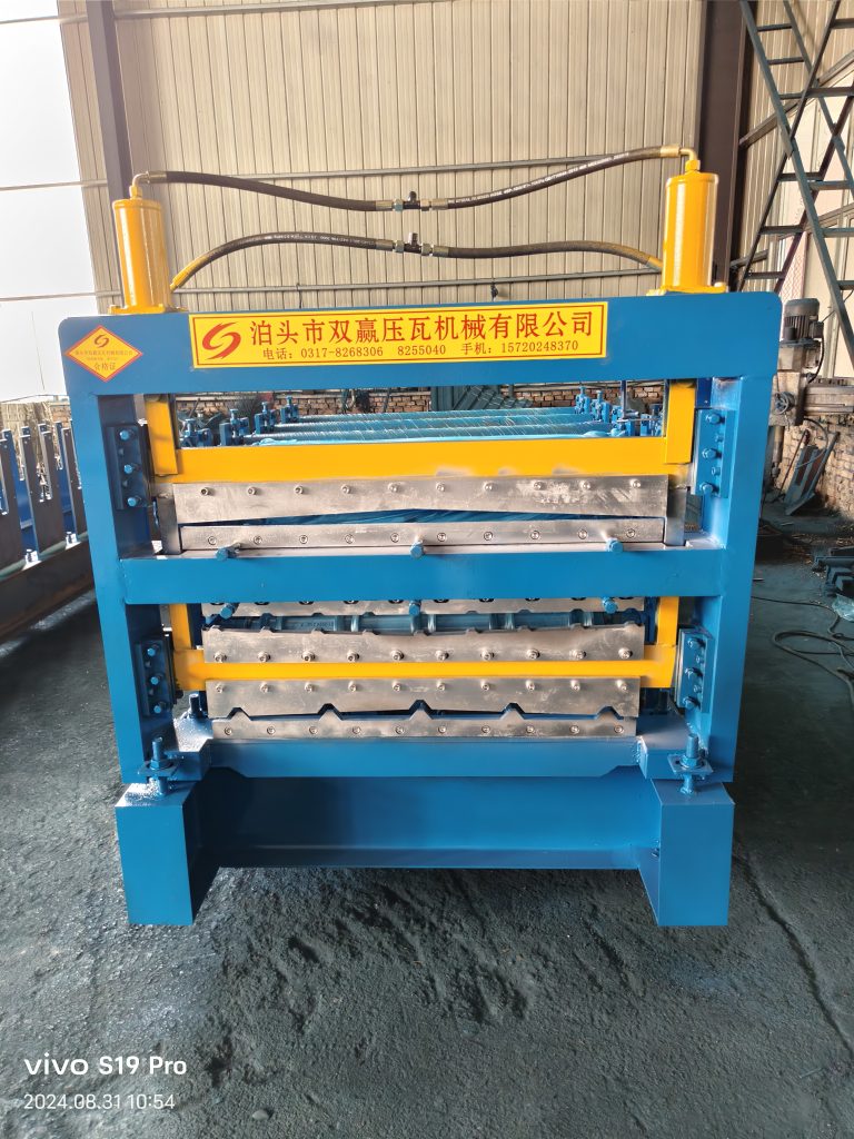 three-layer tile press machine